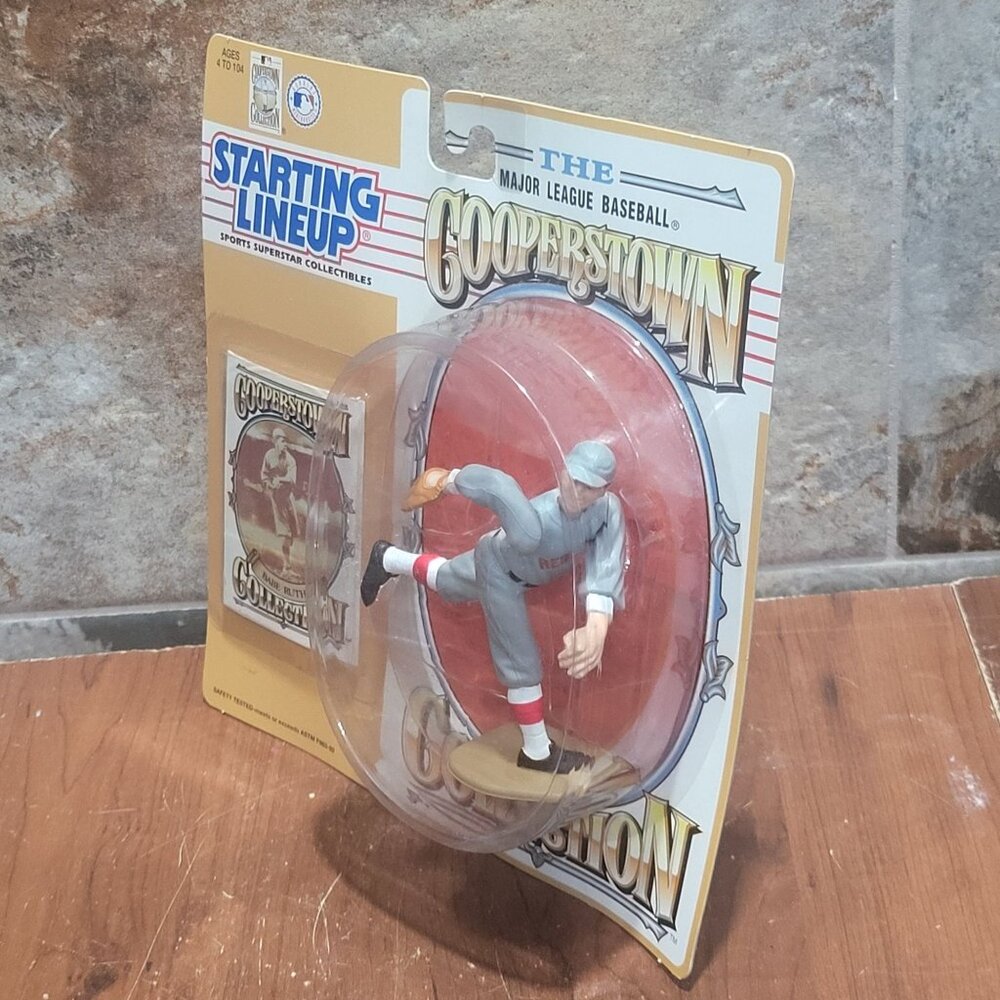 Babe Ruth Cooperstown Collection Starting Lineup Action Figure 1994 - Picture 5 of 8